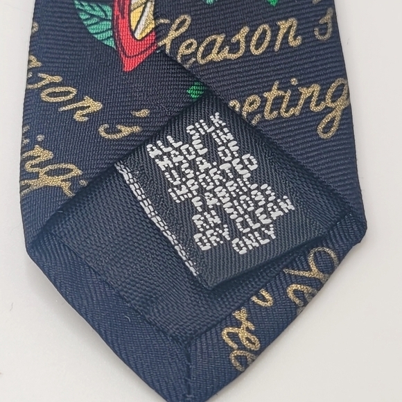 "Season's Greetings" Holiday Men's Tie - Picture 2 of 3